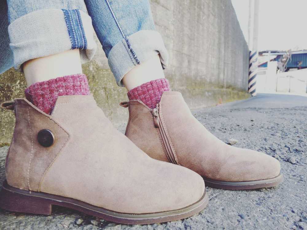 刷毛竹炭保暖短襪