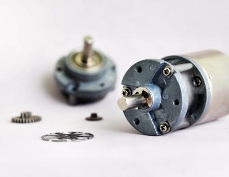 中心軸遊星式齒輪箱外徑34-35mm系列